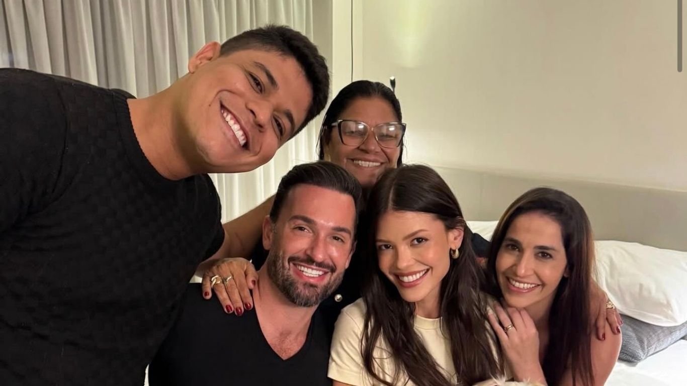 Em SP, ex-BBBs do Quarto Anos 50 se reencontram e celebram amizade