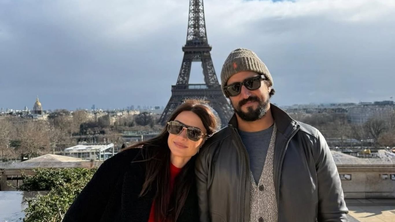 Thaila Ayala e o pernambucano Renato Góes aproveitam dias de lazer em Paris