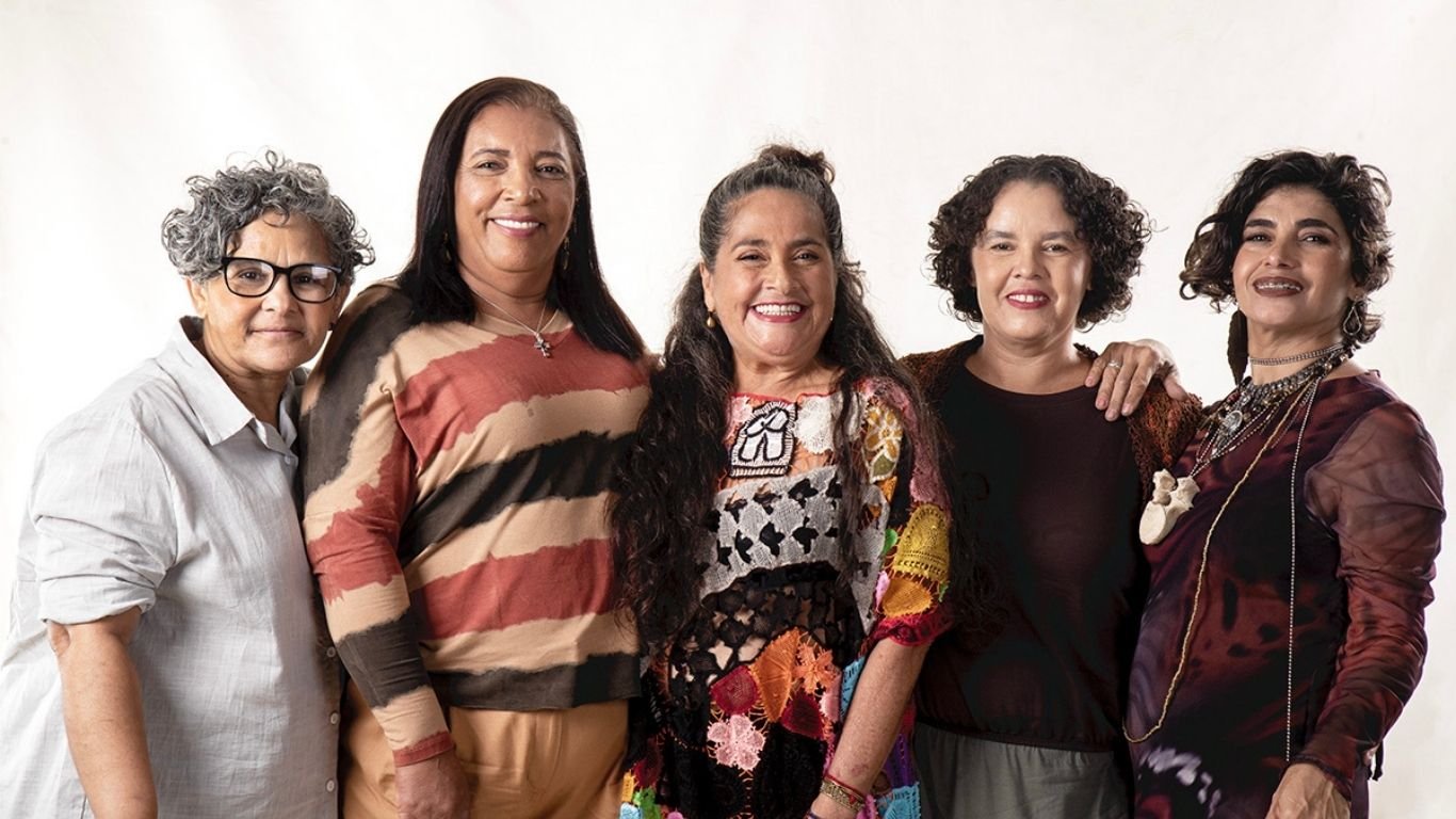 Exposição ‘Terras Raras’ reúne obras que exaltam cultura e protagonismo feminino