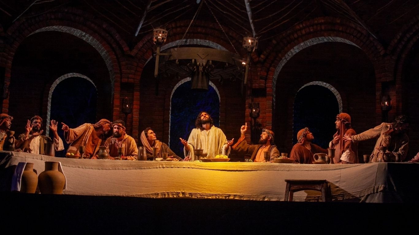 57ª Paixão de Cristo de Nova Jerusalém celebra centenário de Plínio Pacheco