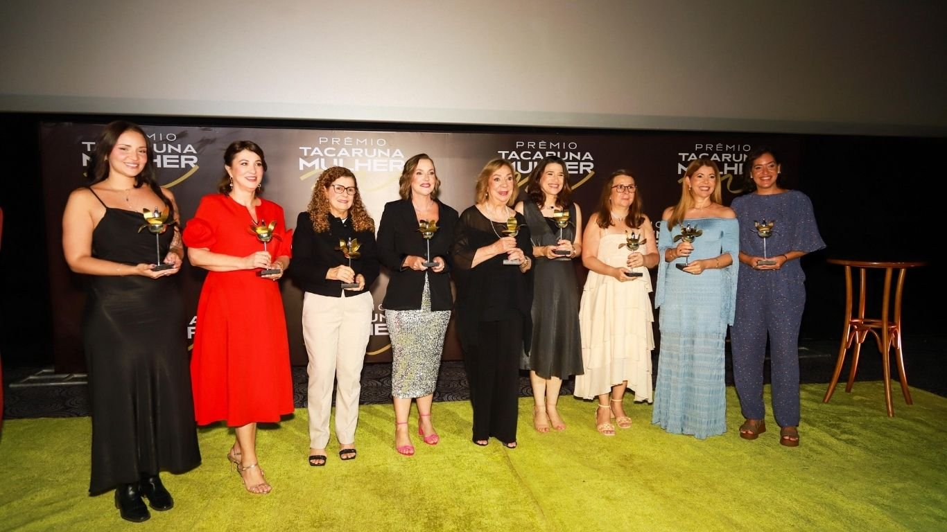 Nove mulheres são homenageadas no Prêmio Tacaruna Mulher 2026