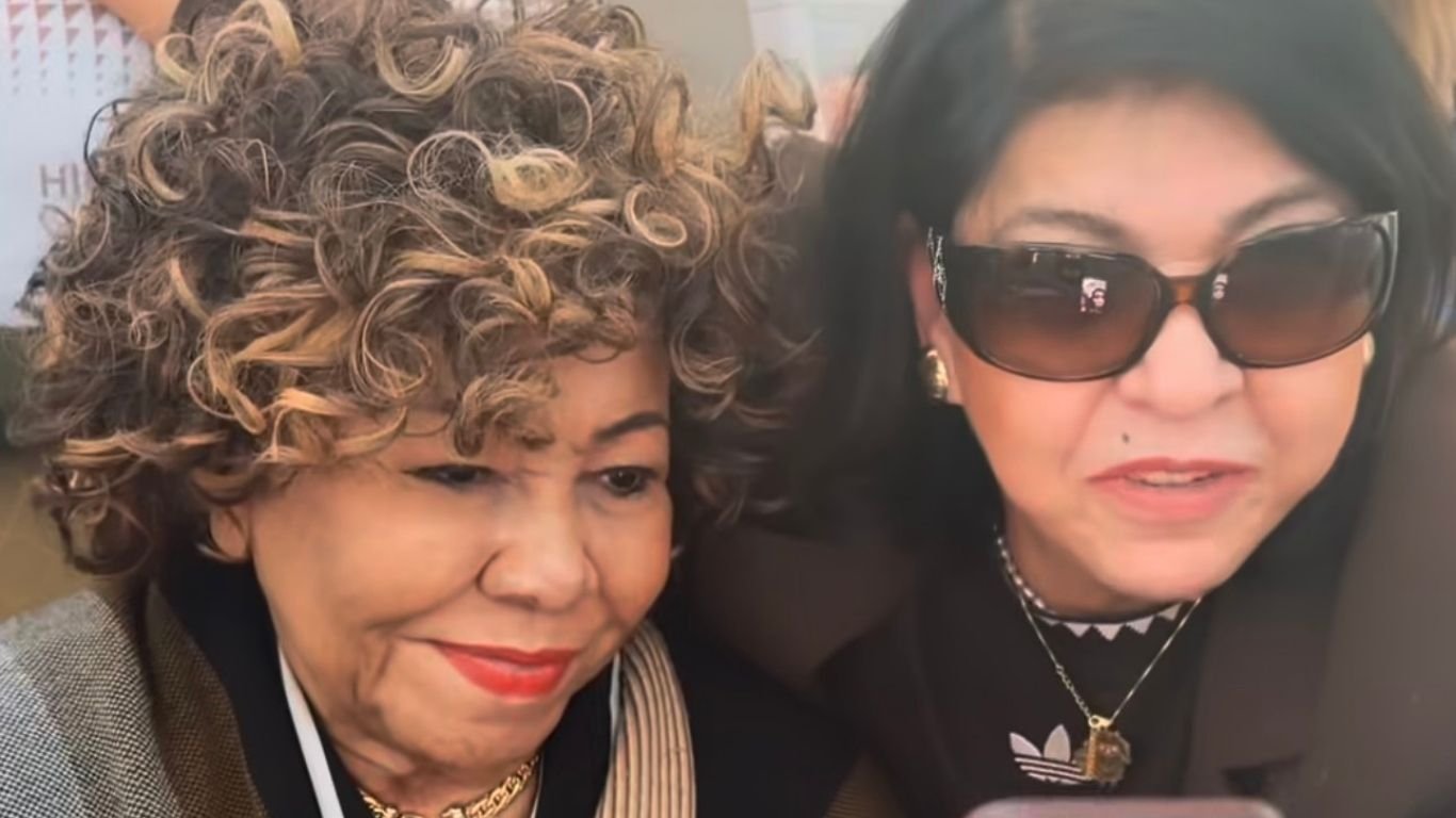As divas Alcione e Roberta Miranda viajam juntas para show em Angola