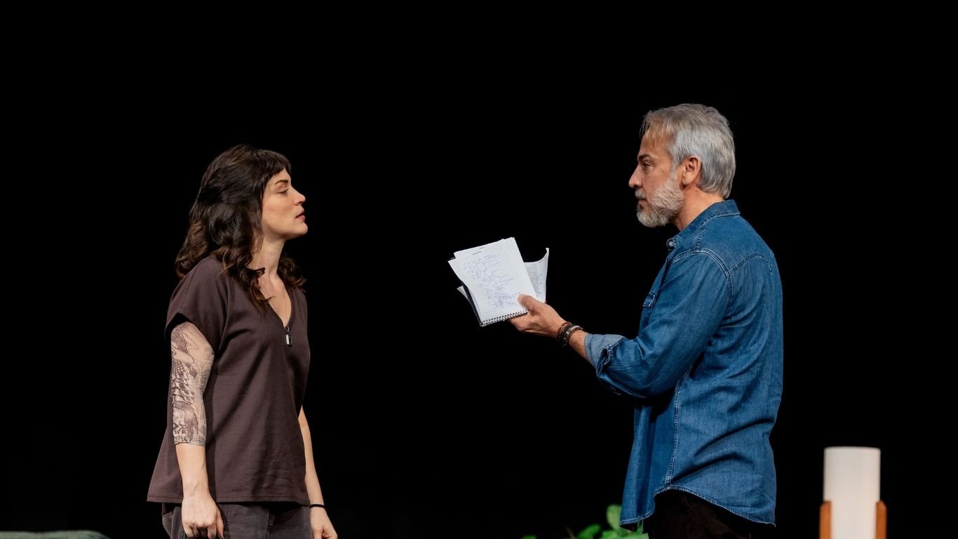 Bianca Bin e Edson Fieschi chegam ao Recife com a peça ‘Job’