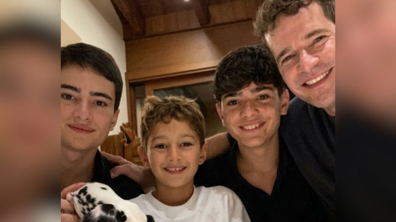 Daniel de Oliveira em raro clique com os três filhos: “Meu fechamento”