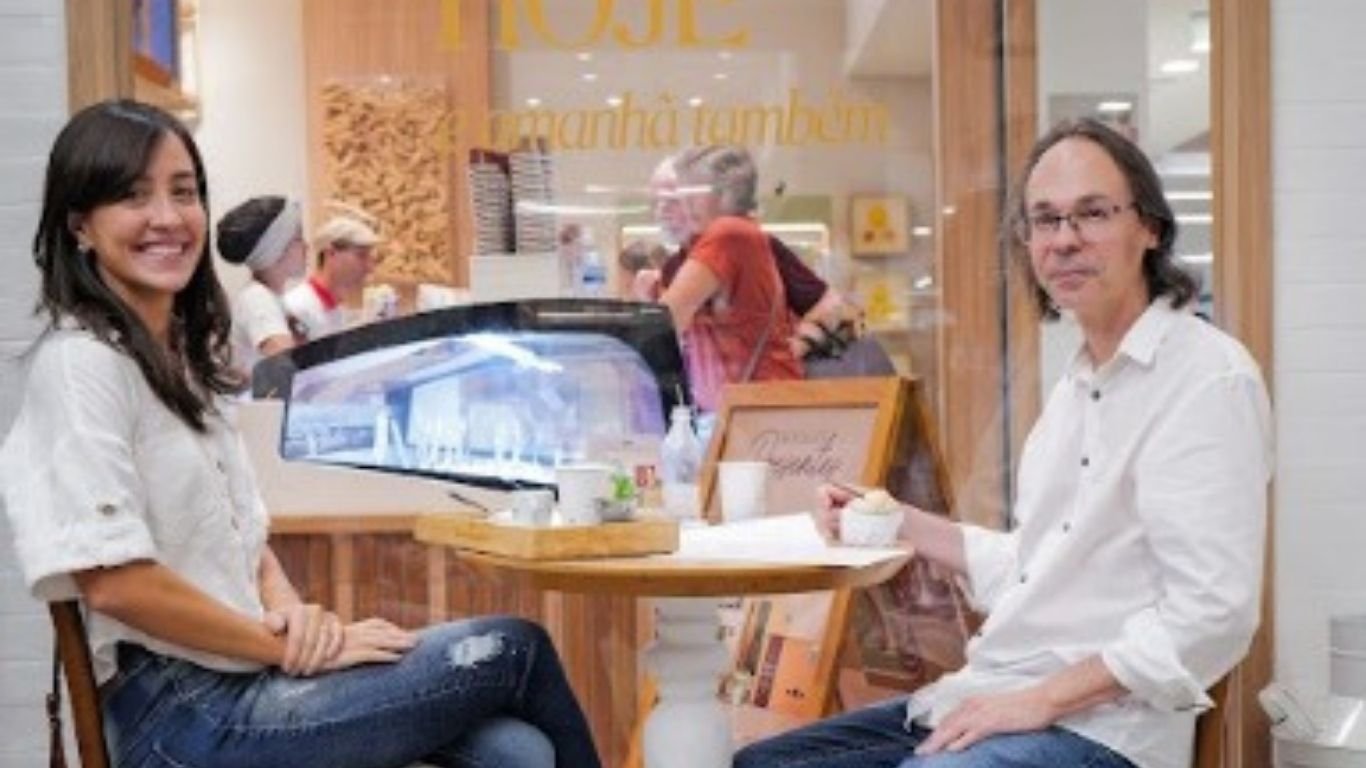 Livro de cartas manuscritas será lançado neste sábado (11) na APL